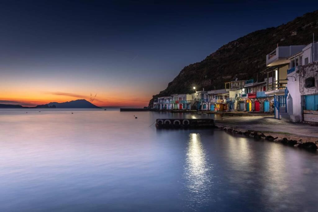 The Colourful Land Milos Klima  Екстериор снимка
